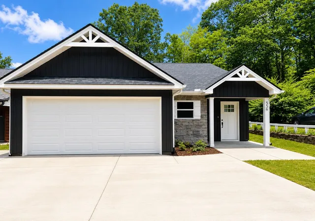 Single family home for sale at 556 S Main St, Woodruff, SC 29388 | MLS# SPN343296