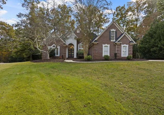 Single family home for sale at 914 Stillwater Ct, Spartanburg, SC 29301 | MLS# SPN343315