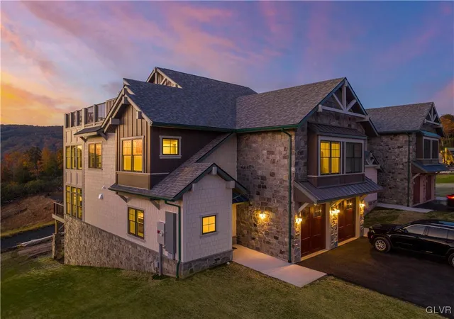 1st image of 630 Hunter Cir #4 MOUNTAIN HOME ALT, Tannersville, PA 18372 | MLS# 746904