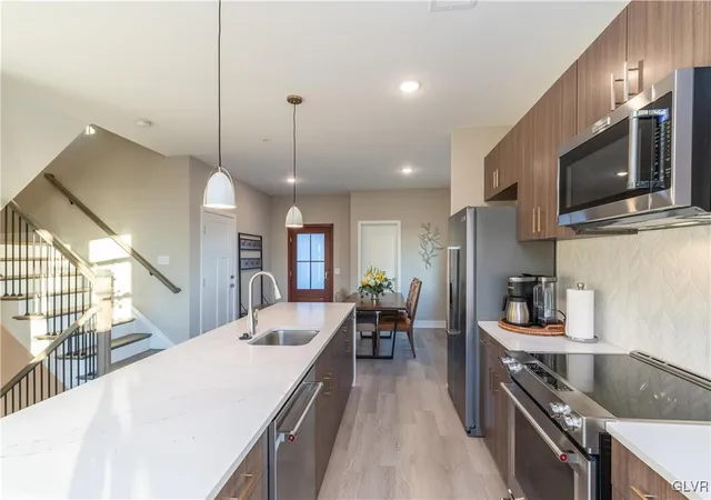 5th image of 630 Hunter Cir #4 MOUNTAIN HOME ALT, Tannersville, PA 18372 | MLS# 746904