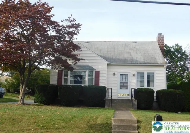 2nd image of 3023 Middletown Rd, Bethlehem, PA 18020 | MLS# 759231
