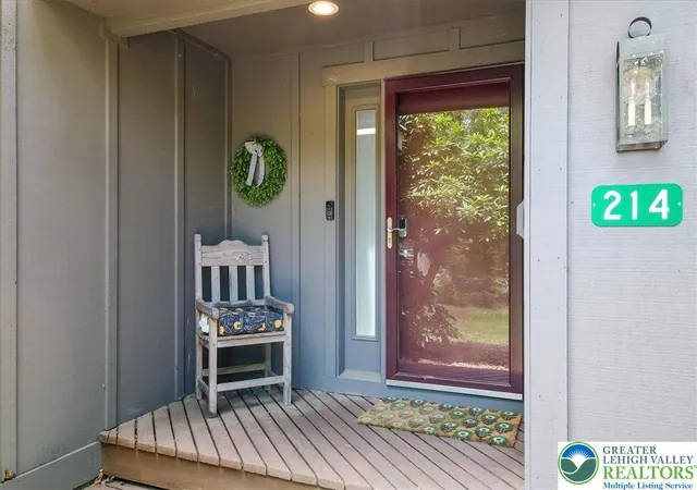 Photo 4 of Townhouse for sale at 214 Snow Ridge Cir, Kidder Twp N, PA 18624 | MLS# 760648 | Listing updated on 2026-07-15