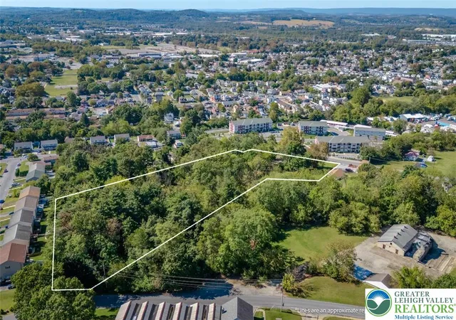 27th image of 1220 Hay Rd, Temple, PA 19560 | MLS# 765802