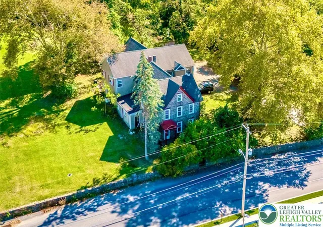 2nd image of 1220 Hay Rd, Temple, PA 19560 | MLS# 765802