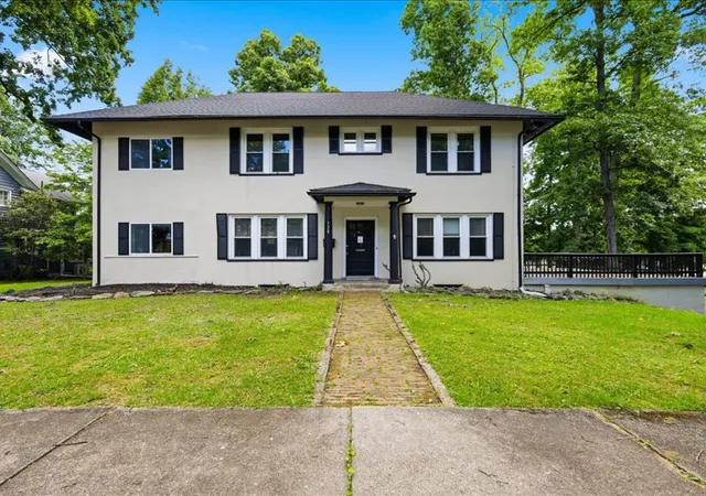 1st image of 128 S Green St, East Stroudsburg, PA 18301 | MLS# 767698