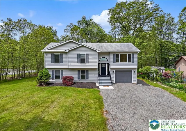 Photo 2 of Single Family Residence at 2105 Cottonwood Ln, Tobyhanna, PA 18466 | MLS# 768062 | | Sold on 2025-12-22