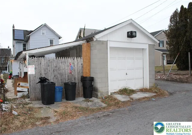 Homes for sale in Northampton Boro, PA | 2365 Main, Northampton Boro, PA 18067 | MLS# 769125