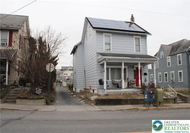 Homes for sale in Northampton Boro, PA | 2365 Main, Northampton Boro, PA 18067 | MLS# 769125
