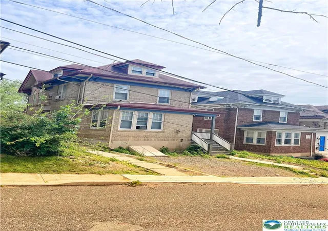 2nd image of 1831 Hamilton, Allentown, PA 18104 | MLS# 769640
