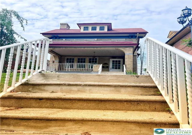 Listing Photo 4 - Condo for sale in building located at 1831 Hamilton, Allentown, PA 18104