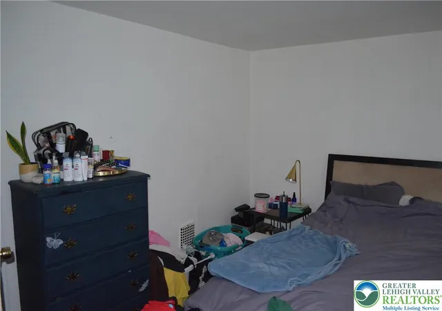 Listing Photo 2 - Condo for sale in building located at 320 S 11th St, Easton, PA 18042 - Unit #