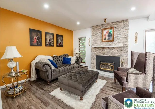 Homes for sale in Chestnuthill Twp, PA | 1555 Longleaf Dr, Chestnuthill Twp, PA 18330 | MLS# 770055