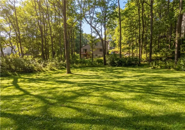 Homes for sale in Smithfield Twp, PA | 162 Independence Rd, Smithfield Twp, PA 18301 | MLS# 770703