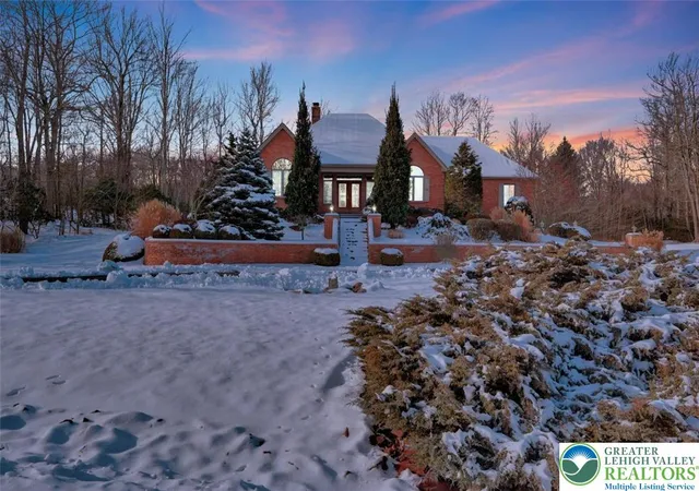 2nd image of 235 Wolf Hollow Rd, Lake Harmony, PA 18624 | MLS# 771088