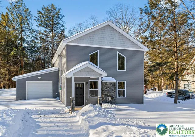 Photo 5 of Single family home for sale at 1073 Westside Dr, Newfoundland, PA 18445 | MLS# 771188 | Listing updated on 2026-07-27