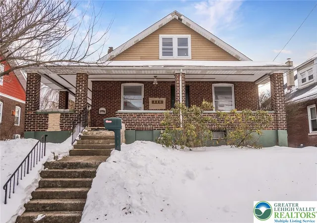 Homes for sale in Easton, PA | 446 Williams St, Easton, PA 18042 | MLS# 771286