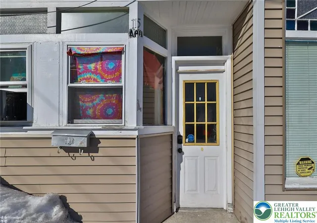 Homes for sale in Coaldale Boro, PA | 115 E Ruddle St, Coaldale Boro, PA 18218 | MLS# 771560