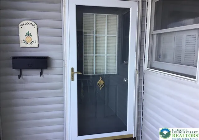 5th image of 390 Fairview St, Emmaus Boro, PA 18049 | MLS# 771702
