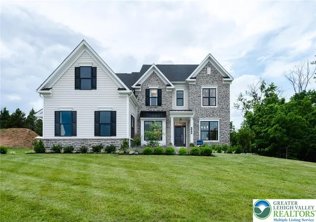 1st image of 5401 Red Oak Dr, Coopersburg, PA 18036 | MLS# 771757