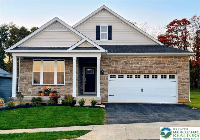 Homes for sale in Upper Macungie Twp, PA | 1430 Silk, Upper Macungie Twp, PA 18031 | MLS# 772012