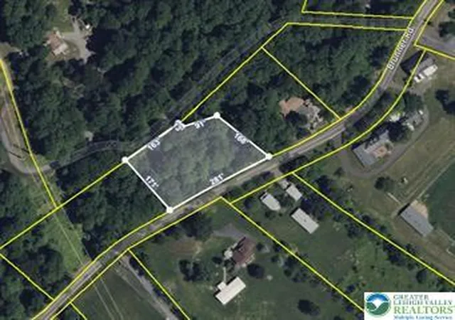 2nd image of 2571 Brunner Rd, Emmaus, PA 18049 | MLS# 772196