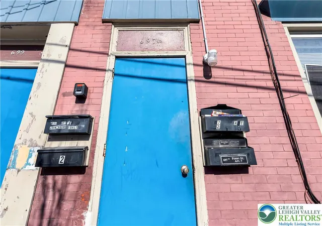 Photo 4 of Sale Pending at 697 Ferry St, Easton, PA 18042 | MLS# 772150 | Listing updated on 2026-07-24