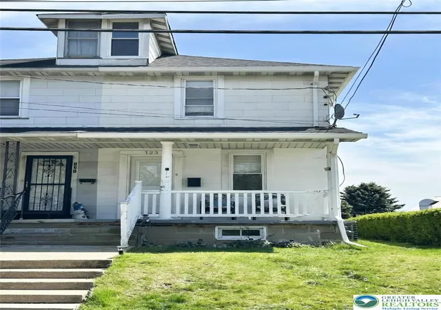 Homes for sale in Nazareth Boro, PA | 123 Spring St, Nazareth Boro, PA 18064 | MLS# 772211