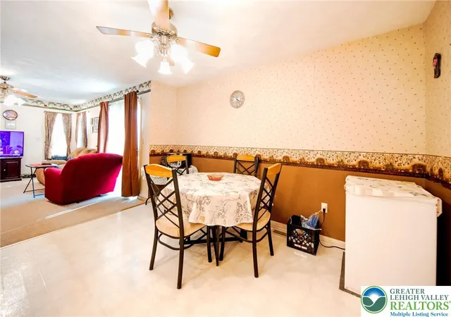 4th image of 1819 Chianti Pl, Easton, PA 18045 | MLS# 772412