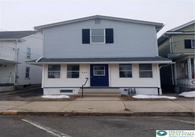 Homes for sale in Lehighton Boro, PA | 432 N 3rd St, Lehighton Boro, PA 18235 | MLS# 772500