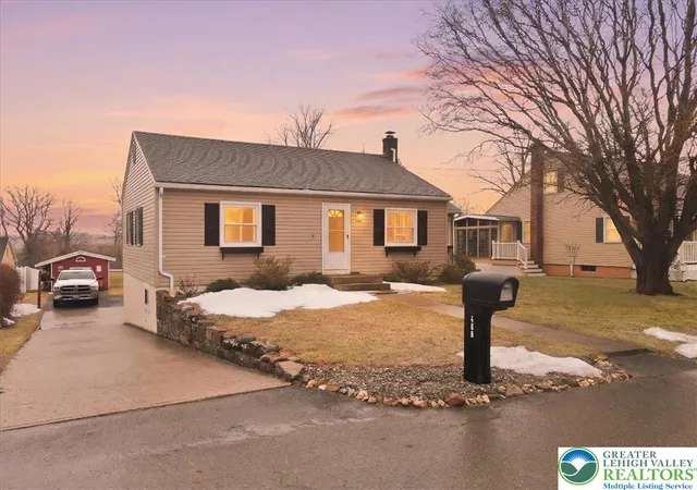 Homes for sale in Plainfield Twp, PA | 488 Sportsman Club Rd, Plainfield Twp, PA 18064 | MLS# 772693