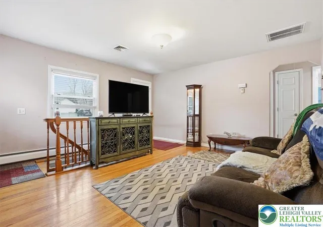 Homes for sale in Plainfield Twp, PA | 488 Sportsman Club Rd, Plainfield Twp, PA 18064 | MLS# 772693