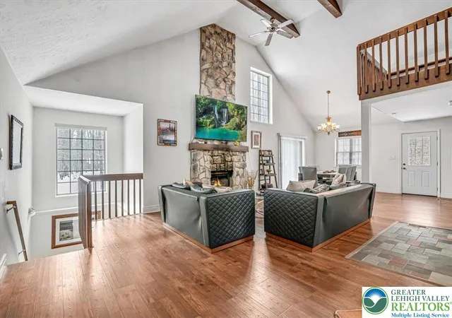 Photo 4 of Single Family Residence at 80 Theta Dr, Gouldsboro, PA 18424 | MLS# 772737 | | Sold on 2026-05-05