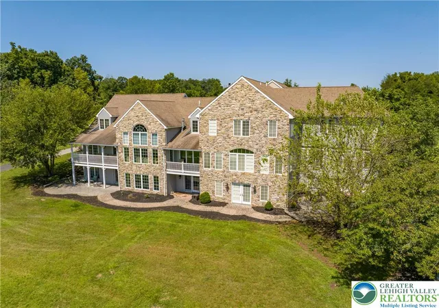 Photo 4 of Sale Pending at 2100 Fox Holw Ln, East Greenville, PA 18041 | MLS# 772742 | Listing updated on 2026-05-08