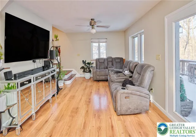 Homes for sale in Lehman Twp, PA | 1216 Dogwood Ln, Lehman Twp, PA 18324 | MLS# 772549