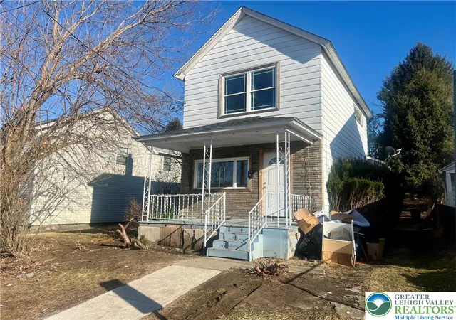 Homes for sale in Duryea, PA | 742 Donnelly St, Duryea, PA 18642 | MLS# 772815
