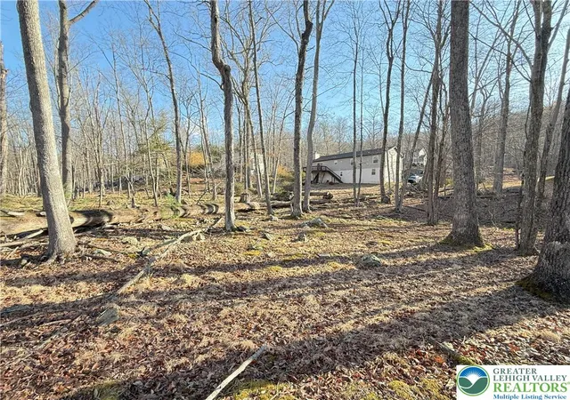 Homes for sale in Lehman Twp, PA | 6486 Decker Rd, Lehman Twp, PA 18324 | MLS# 772513