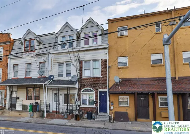 1st image of 705 N Front St, Allentown, PA 18102 | MLS# 772999