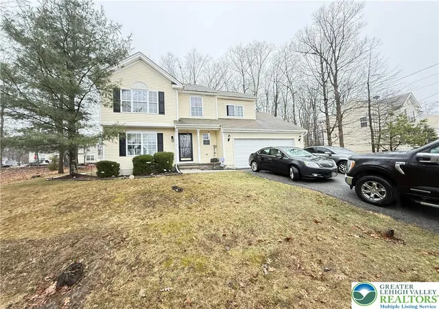 1st image of 1152 Dorset Dr, Lehman Twp, PA 18324 | MLS# 773150