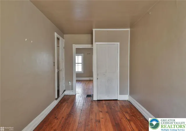 Homes for sale in Allentown City, PA | 934 W Pine St, Allentown City, PA 18102 | MLS# 773005