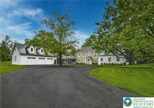 47th image of 1803 Apple Tree Ln, Bethlehem, PA 18015 | MLS# 773334
