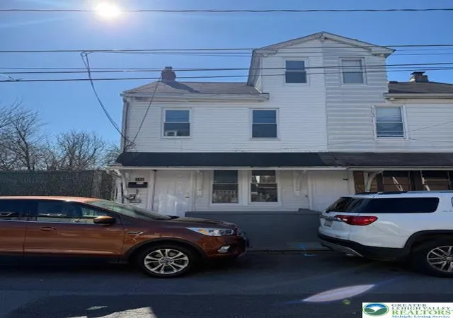 Homes for sale in Allentown City, PA | 148 Chestnut St, Allentown City, PA 18101 | MLS# 773127