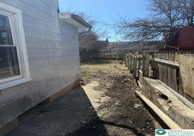 Homes for sale in Allentown City, PA | 148 Chestnut St, Allentown City, PA 18101 | MLS# 773127