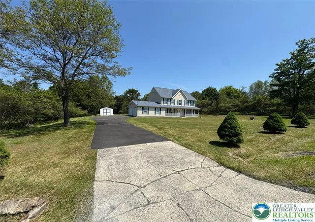 Homes for sale in Chestnuthill Twp, PA | 2005 Palisades Dr, Chestnuthill Twp, PA 18610 | MLS# 773474