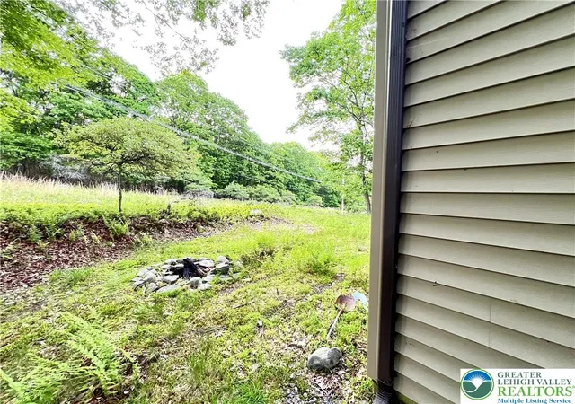 Homes for sale in Lehman Twp, PA | 107 Warbler Ct, Lehman Twp, PA 18324 | MLS# 773399