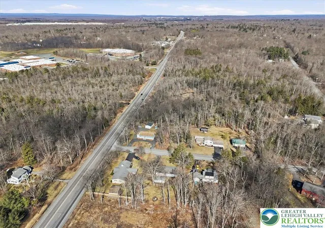 Homes for sale in Coolbaugh Twp, PA | 108 Sharbaugh Rd, Coolbaugh Twp, PA 18466 | MLS# 773726