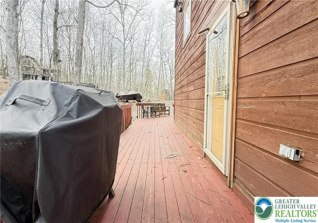Homes for sale in Lehman Twp, PA | 5933 Decker Rd, Lehman Twp, PA 18324 | MLS# 773947