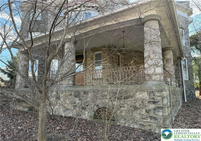 2nd image of 700 Mixsell St, Easton, PA 18042 | MLS# 773771