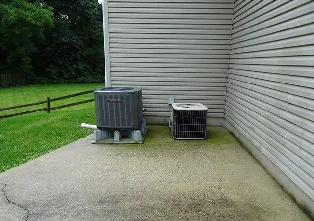 Listing Photo 2 - Condo for sale in building located at 4435 Steuben Rd, Bethlehem, PA 18020 - Unit #