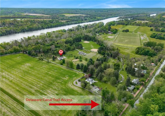 Homes for sale in Tinicum Twp, PA | 1 Cross Creek Ln, Tinicum Twp, PA 18972 | MLS# 774129