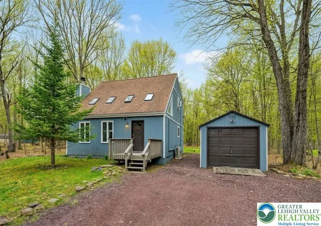 1st image of 19 Uffleman Ln, Albrightsville, PA 18210 | MLS# 774394